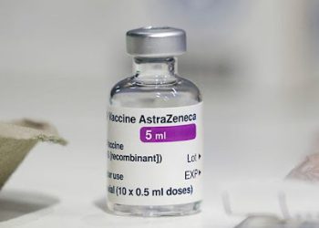 Efek Samping Langka Terkait Vaksin AstraZeneca: Bagaimana Nasib Orang yang Sudah Disuntik?