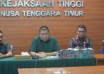 Anggota DPRD Kupang Ramai-ramai Kembalikan Uang ke Kejati NTT