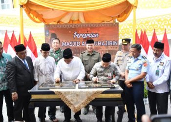 Pengembangan Sarana Infrastruktur Masjid Al Muhajirin dari CSR BRK Syariah Diresmikan Gubernur Kepri